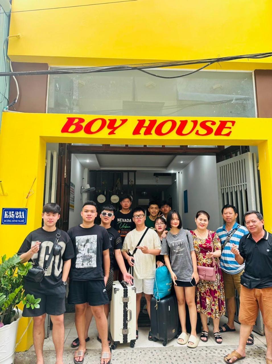 Boy's House Da Nang